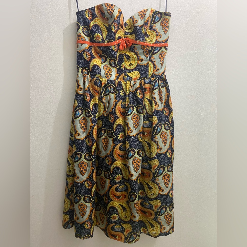 Pre-Loved Find 
Phoebe Strapless Paisley Dress | Size Large